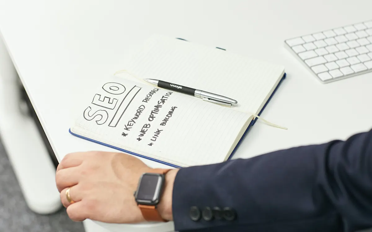 Qu’est-ce que le SEO ou référencement naturel – Swebetech Qu'est-ce que le SEO ou référencement naturel - Swebetech